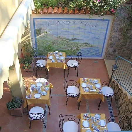 Bed & Breakfast La Dimora Di Alfonso